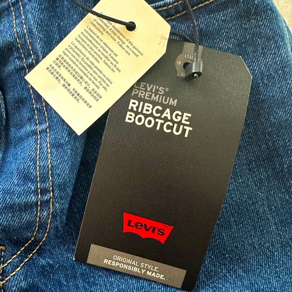 Levi’s Ribcage Bootcut Denim Jeans | Blue | Flare cut | High waist - Picture 3 of 7